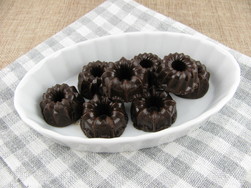 Carob, Carobpulver, Carobschokolade, Carob-Schokolade, Alternative zu weißer Schokolade, Schokolade, weiße Schokolade, selbst gemachte Schokolade, zuckerarme Schokolade, Kakaobutter, Kokosöl, Kokosmus, Schokoladenalternative 