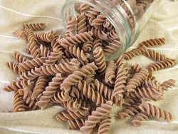Nudeln, Vollkornnudel, Vollkorn, Ballaststoffe, glutenfreie Nudeln, Nudeln aus Linsen, Linsennudeln, glutenfreie Ernährung, gesunde Ernährung, Abwechslung